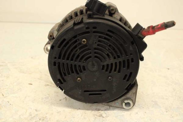 ALTERNATEUR FORD 90AMP 1.6 / 1.8 / 2.0 ESSENCE - Vue 3